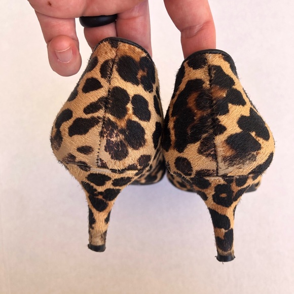 Gianni Bini Calf Skin Leopard Heels - Picture 3 of 7